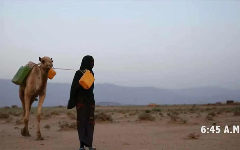 In Ayshas Region gibt es kaum sauberes Wasser | © UNICEF/Hema Balasundaram Ayshas Weg zum Wasser: In Ayshas Region gibt es kaum sauberes Wasser