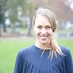 Esther Addo arbeitet für UNICEF in der Programmkommunikation Esther Addo arbeitet für UNICEF in der Programmkommunikation