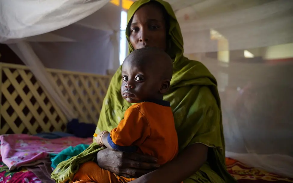 Hilfe für Kinder in UNICEF Ernährungszentren | © UNICEF/Zakaria UNICEF Ernährungszentrum