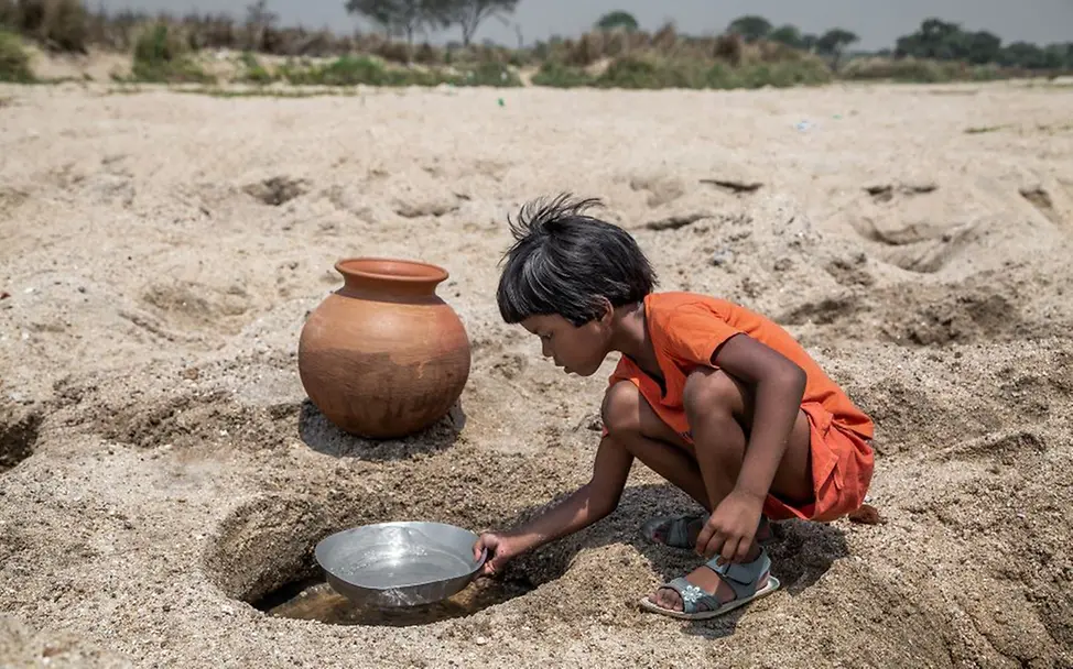 Indien: Das Schicksal der kleinen Wasserträger | © Supratim Bhattacharjee, Indien, Agentur De Beeldunie Indien: Das Schicksal der kleinen Wasserträger