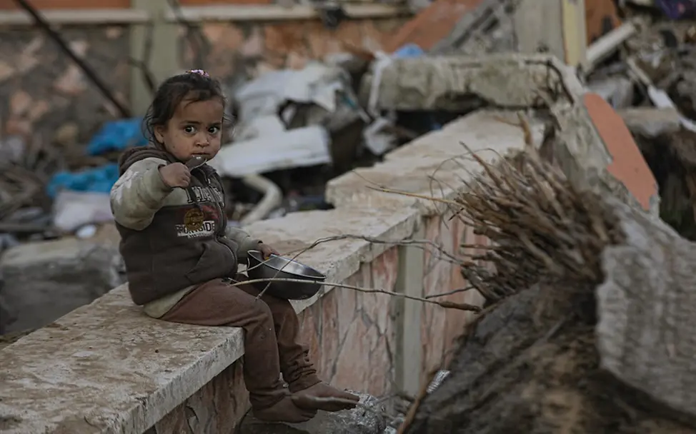 Alma (2) in Gaza-Stadt | © UNICEF/Nateel Alma (2) in Gaza-Stadt