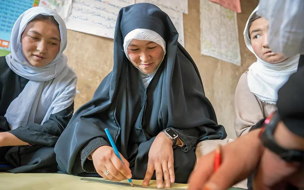 Schülerinnen in Afghanistan 