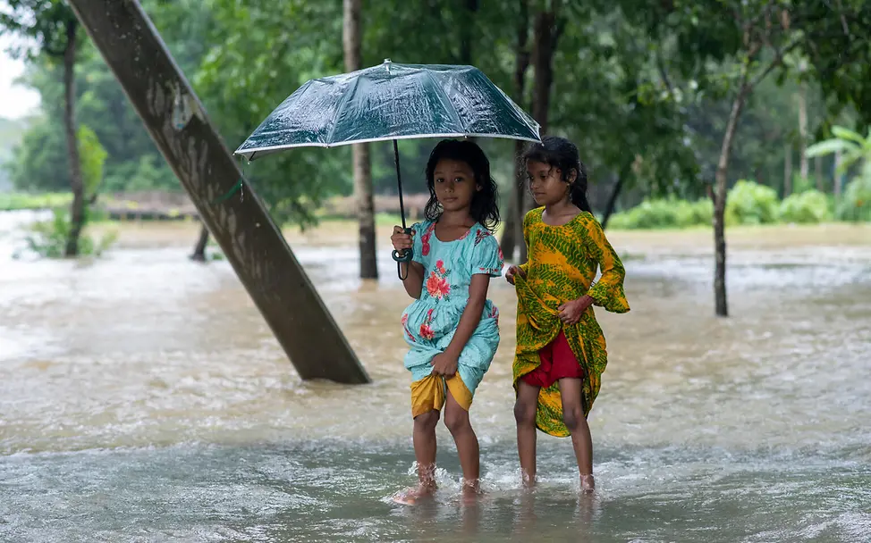 Zwei Mädchen in Bangladesch