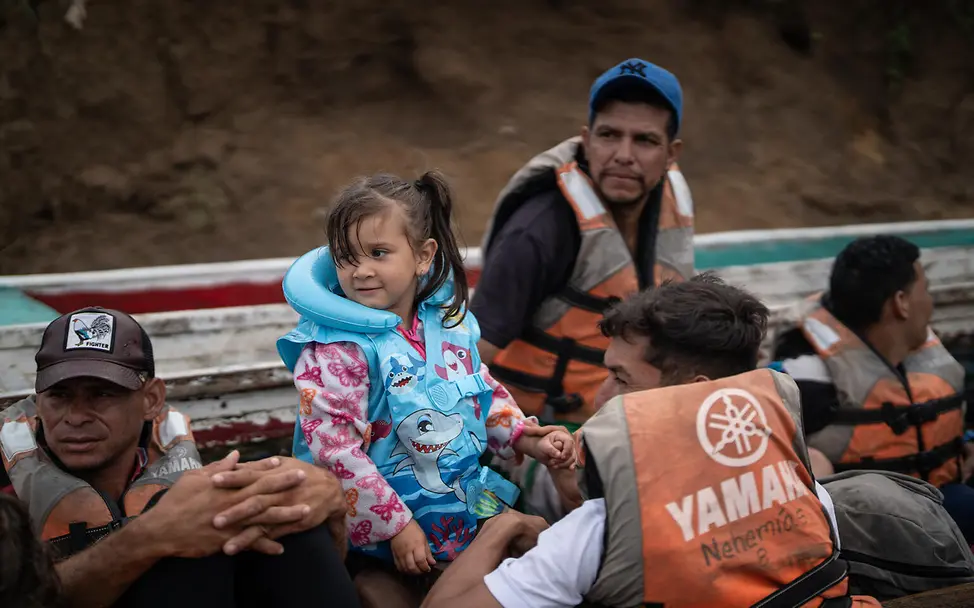 Mädchen in einem Boot