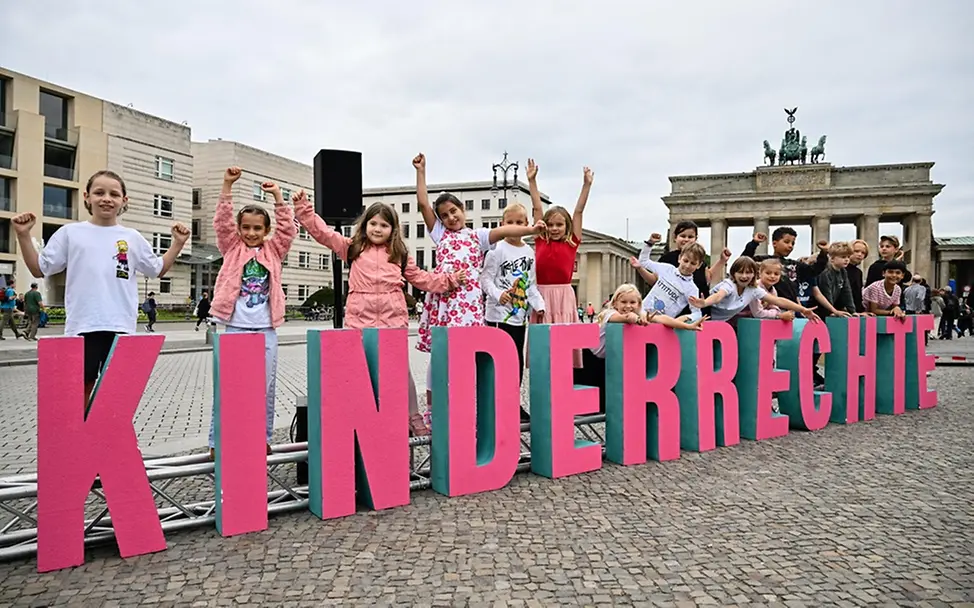 Neues Motto zum Weltkindertag 2026: "Starke Kinder, starke Zukunft!"