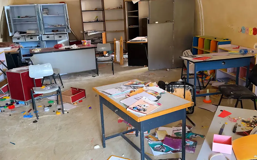 Aufwachsen im Westjordanland: Ein von israelischen Siedlern zerstörtes Klassenzimmer in Hebron. 