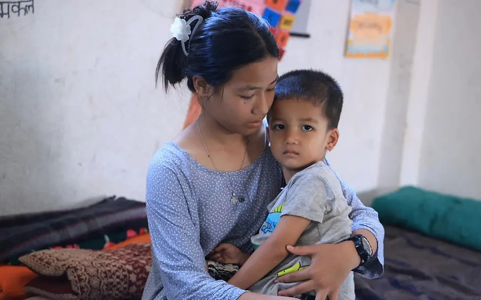 Sturzflut in Nepal: Ein Mädchen hat ihren Bruder vor der Flut gerettet